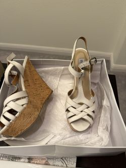 Size 6.5 Steve Madden Wedges