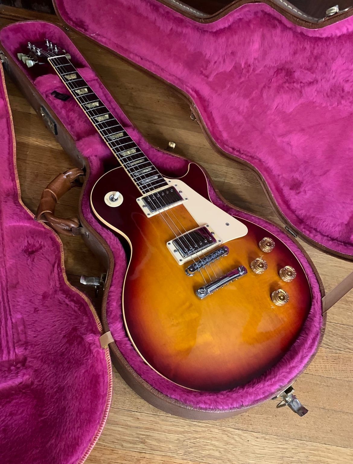 Gibson Les Paul Standard 1989 3 Piece Top And Neck Like Jessica