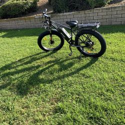 🎄 Holiday Special — Electric Bike with 26” Fat Tires | $400 🎄