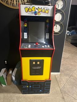 Pac man arcade machine