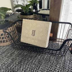 Sturdy Metal Basket Measurements On Pictures 