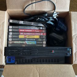 PLAYSTATION 2 With Games 