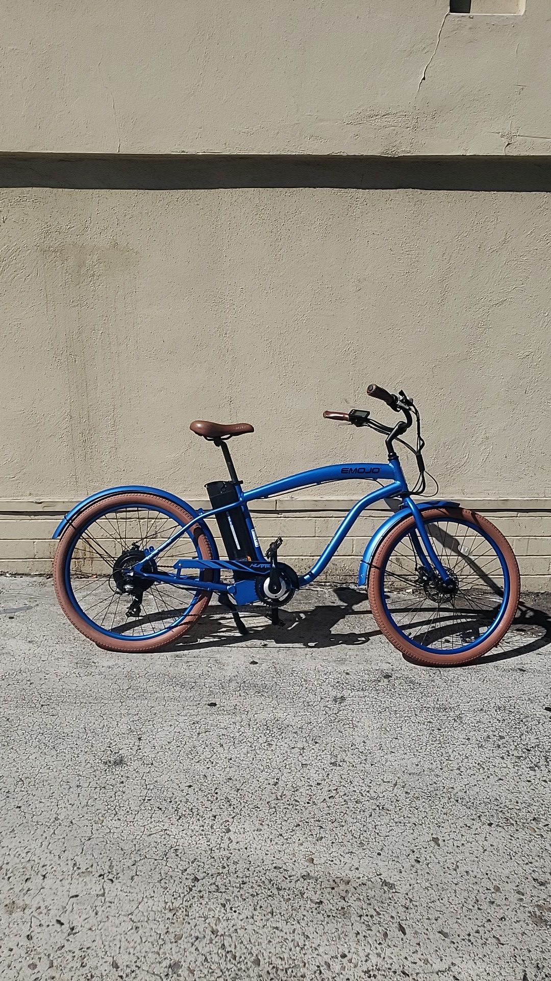 Electric Beach Cruiser Bicycle "Emojo" Hurricane