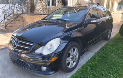 MERCEDES BENZ R350   09