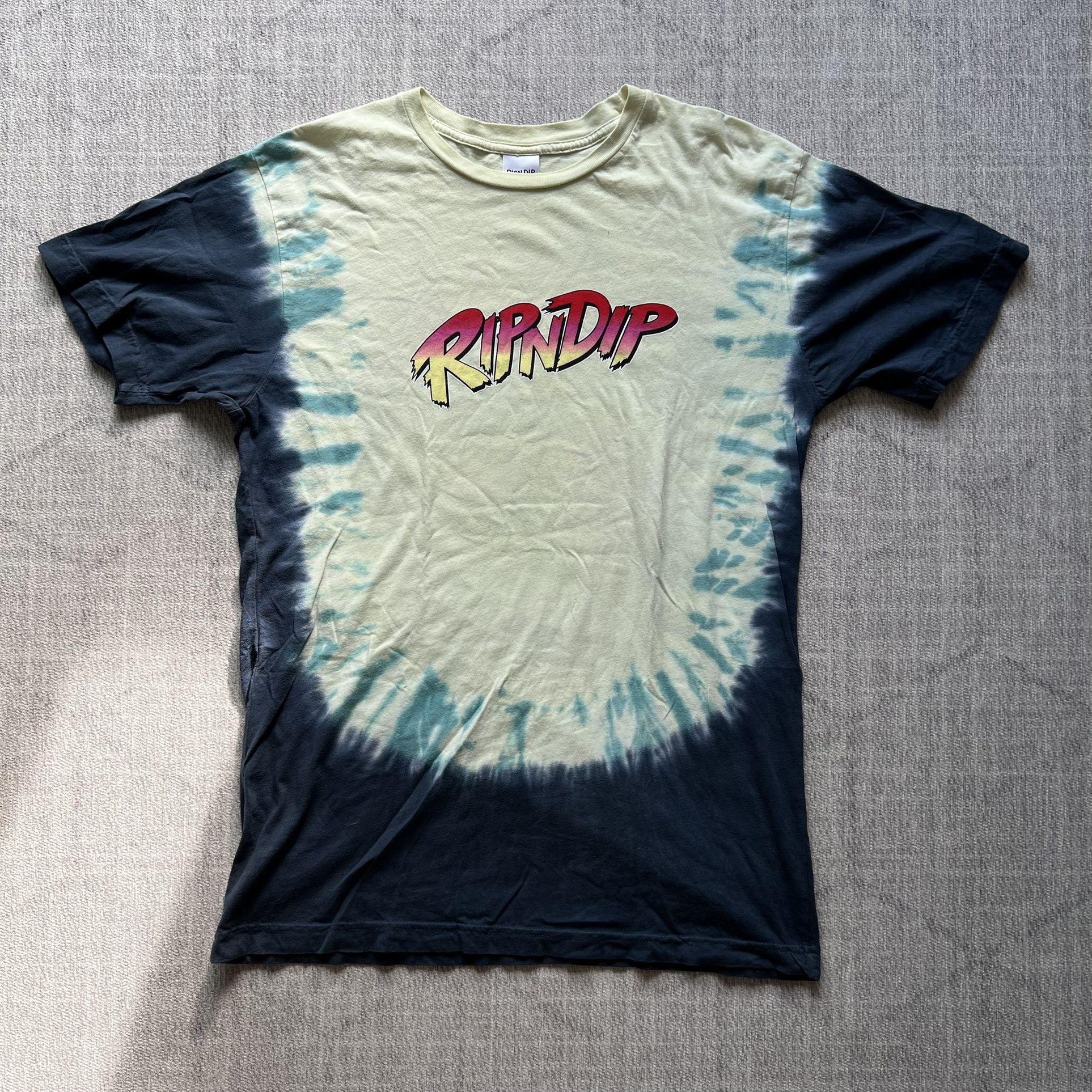 RipNDip Men’s Blue/Cream Capcom Street Fighter Graphic Tee Shirt LARGE