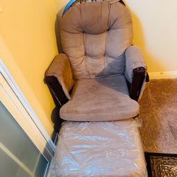 Angel Line Windsor Glider and Ottoman, Espresso Finish with Chocolate Cushions 