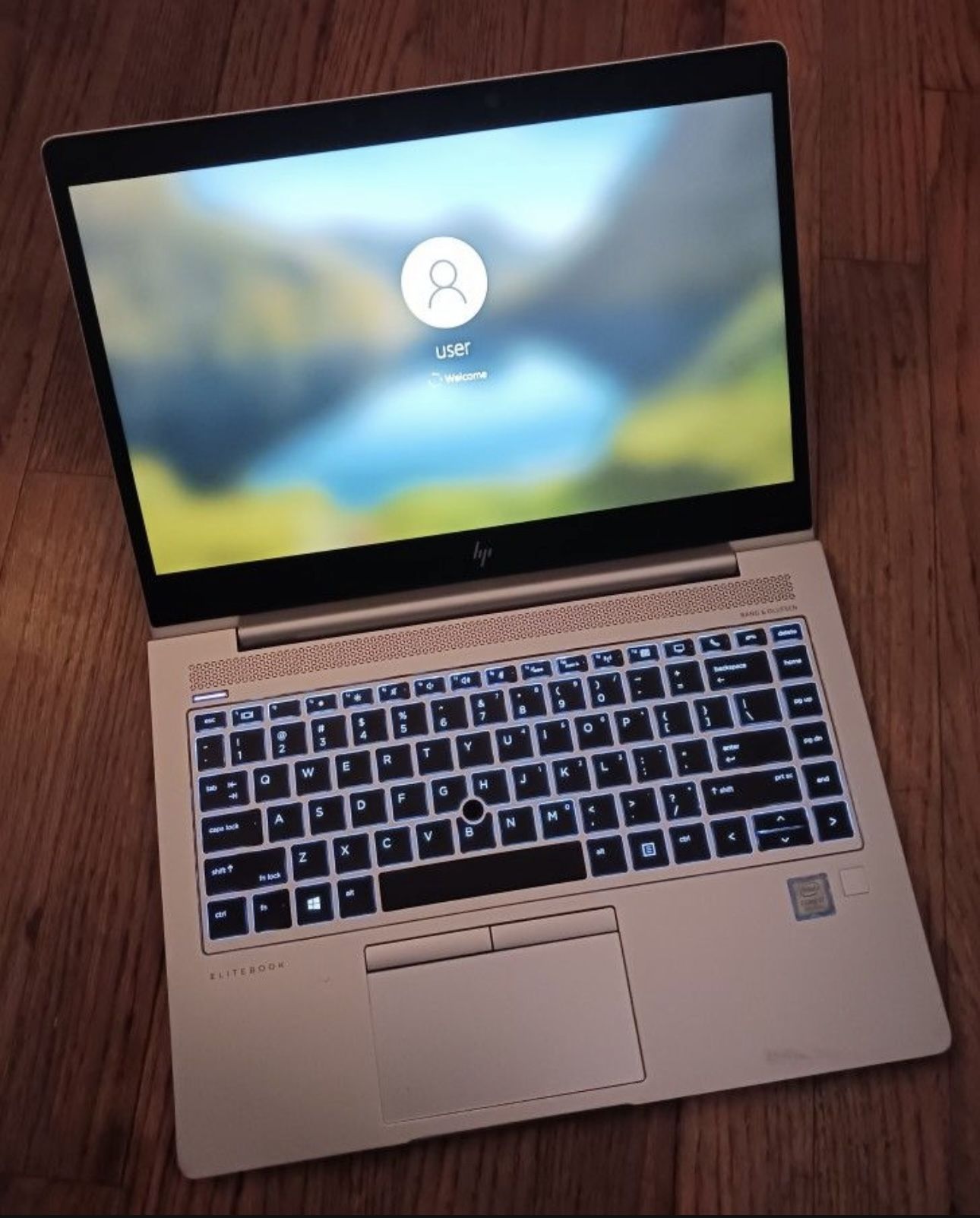 HP EliteBook Pro Intel Core i7-8565u 4.6 GHz Turbo 8 GB RAM 256 GB M.2 NVMe SSD 1080p LCD Webcam USB C Port Wi-Fi & BT Wireless Windows Pro 64 OS 