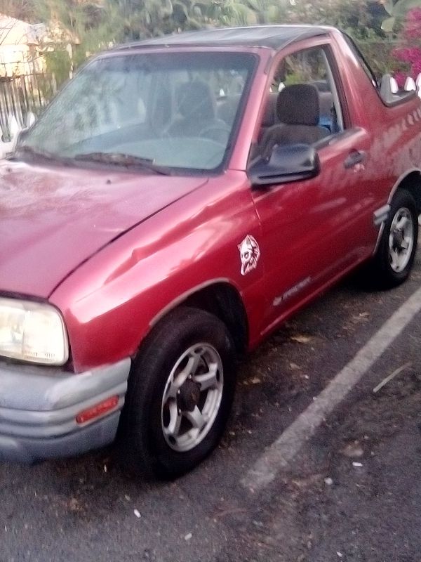 99 Chevy tracker for Sale in San Bernardino, CA - OfferUp