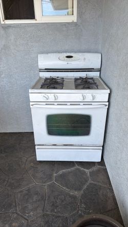 Maytag Gas Stive