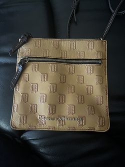 Dooney & Bourke Bag 