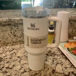 Stanley Adventure Quencher 40 Oz Tumbler LIMITED EDITION