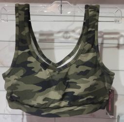 Women's Camo Themed Sports Bra $4 (One Available In Size Medium 7-9)