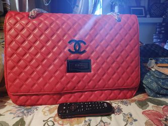 Beautiful. Bag. Remote Put There For Size