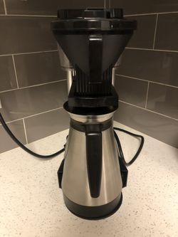 Moccamaster With Thermal Carafe for Sale in River Edge, NJ - OfferUp