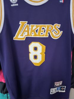Kobe men’s large