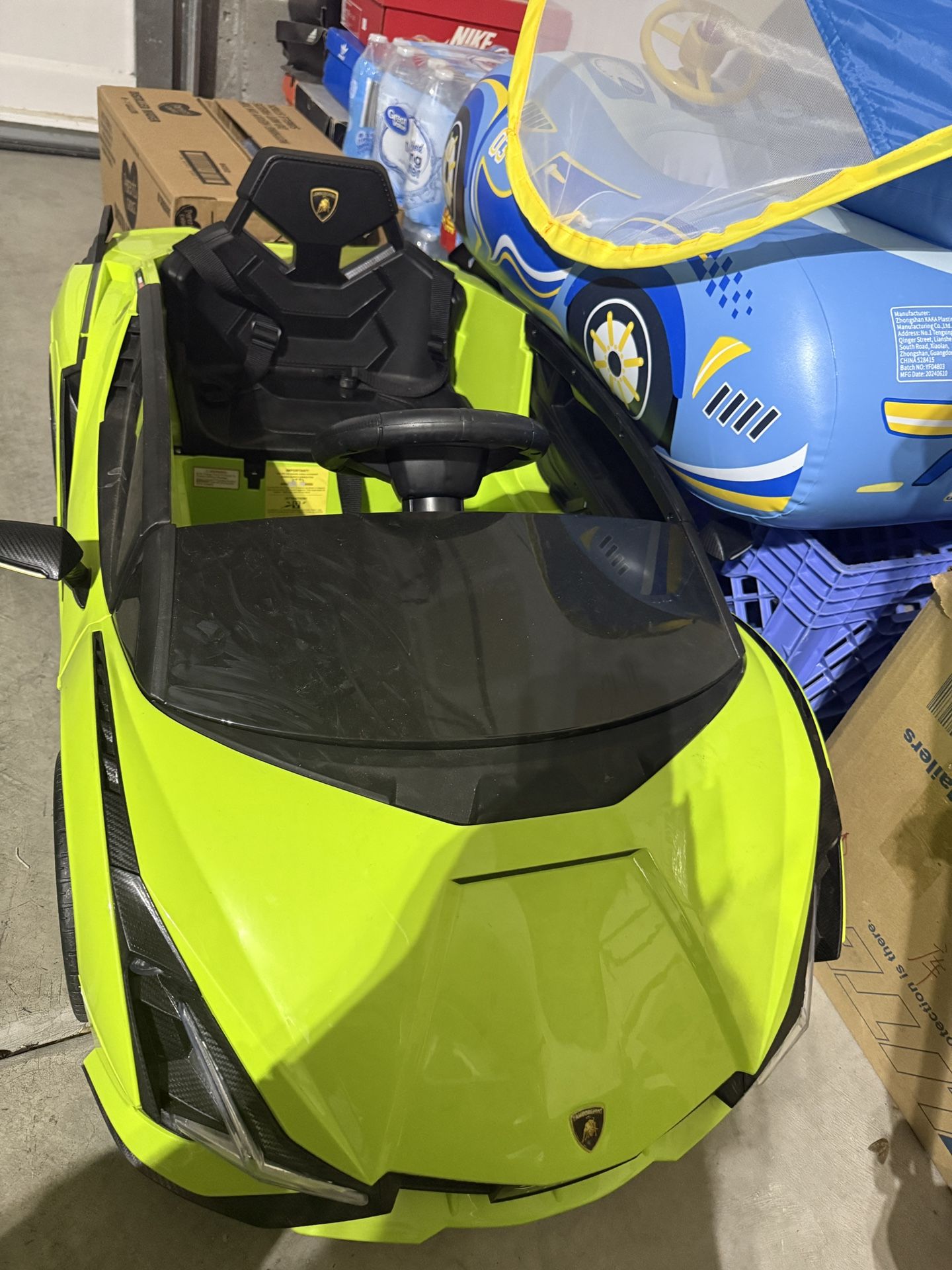 INFANS 12V Licensed Lamborghini Sian Kids Ride On Car with Parent Remote Control, Spring Suspension, Electric Toy Roadster Carbon Fiber Te