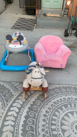 Andadera caballo y reclinable pink chair free