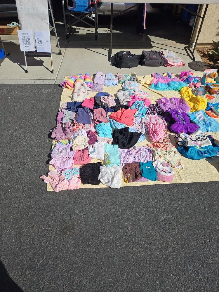 Girls Clothes