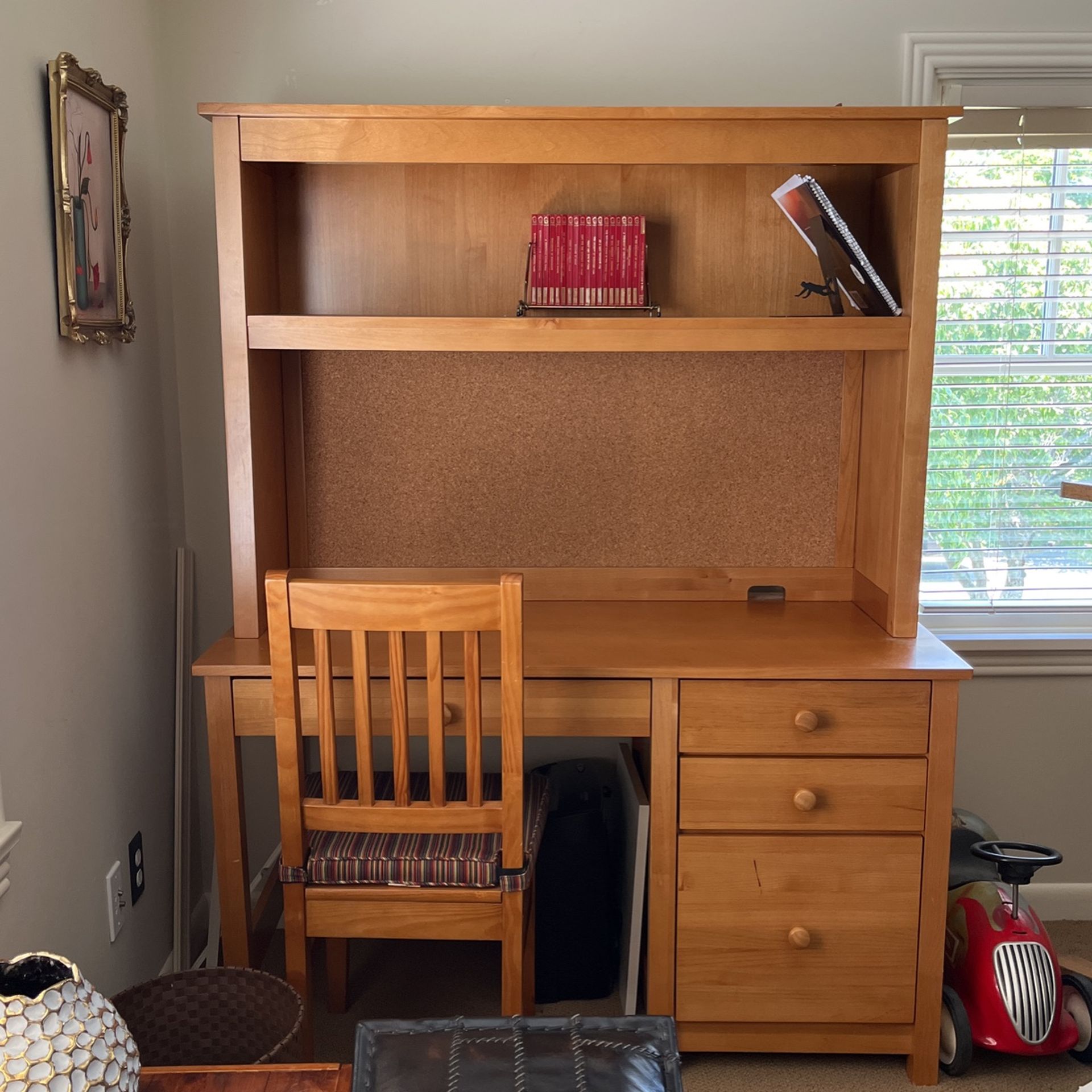 Land Of Nod Desk