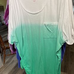 Women within T-shirt, short sleeve tricolor