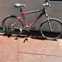 Trek 4500 19.5” Frame 24 Speed New Chain