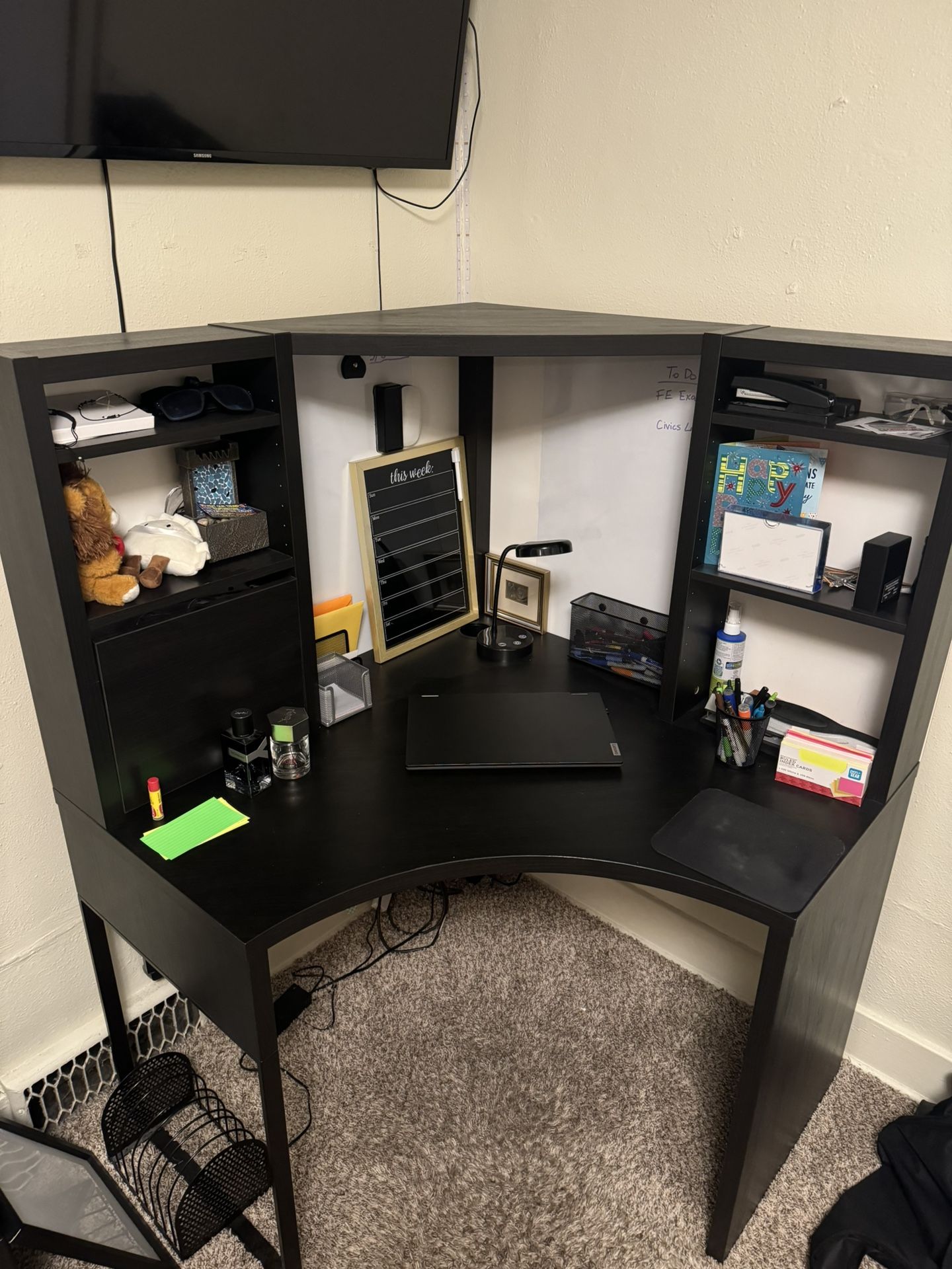 Corner Desk