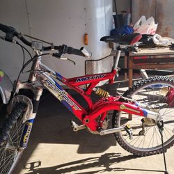 The Motiv Rockpoint mountain bike 