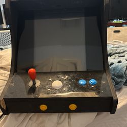 Arcade Game Has Over 60 Different Games
