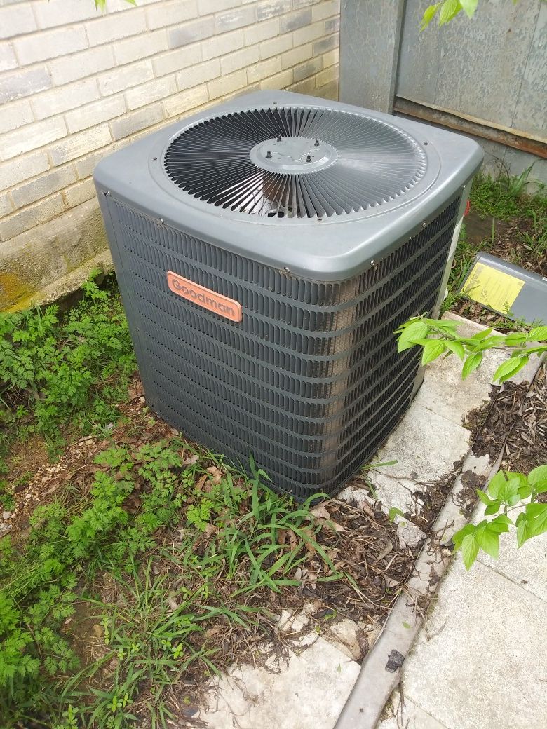 4 ton goodman. Straight ac condenser outdoor unit for Sale in Fort ...