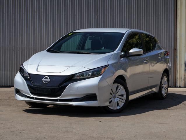 2023 Nissan LEAF