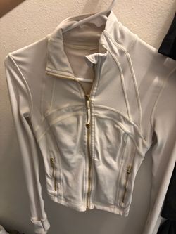 Lululemon zip up size 0