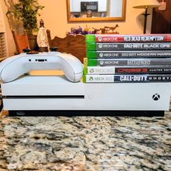 Xbox One S system complete with games