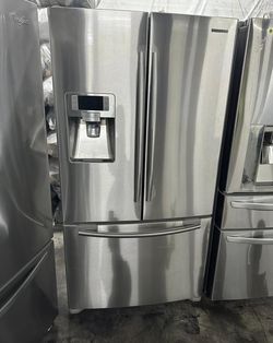 Samsung French Door Refrigerator Stainless Steel IceMaker