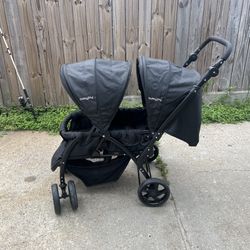 Double stroller 