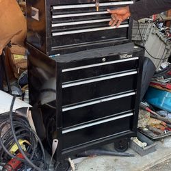 Husky Tool Box And Compressor 