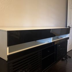 Modern Entertainment Center - Floating - 80 Inch