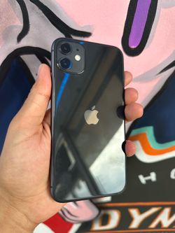 iPhone 11 64GB Unlocked