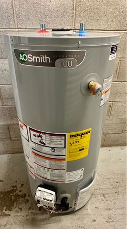 A.O. Smith 40-Gallon Short Natural Gas Water Heater (Scratch & Dent)