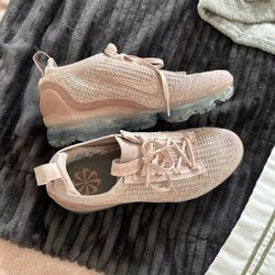 WOMENS Nike Shoes