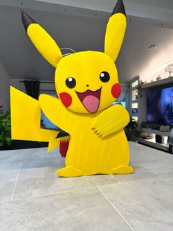 Piñata Pikachu
