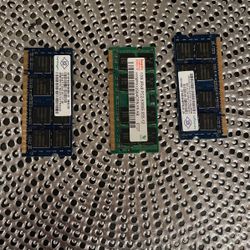 3x1GB laptop Ram