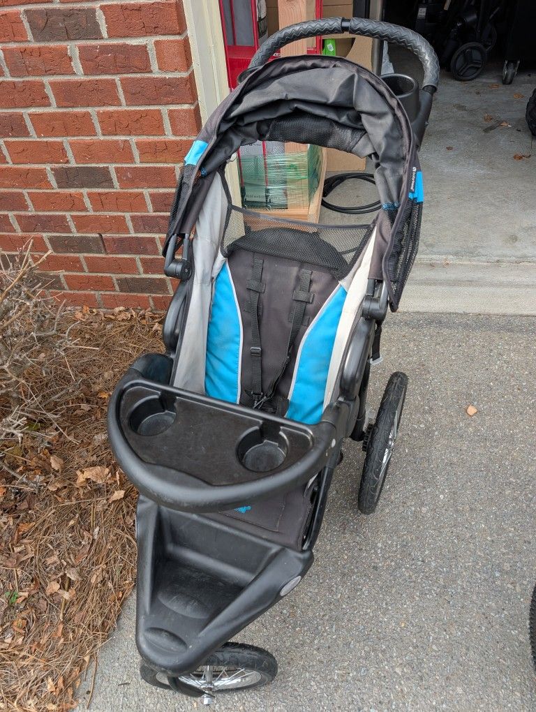 Baby Trend Jogging Stroller