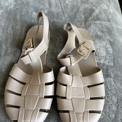 Old Navy Women’s Jelly sandals Size 9