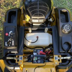 Hustler Raptor Motor 24hp Cubierta 52" 2019 // Toro Timecutter// John Deere// Ariens Apex // Cub Cadet// Big Dog//