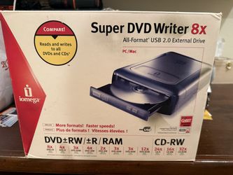 Iomega Super DVD Writer 8x External USB 2.0 Drive (Union City)