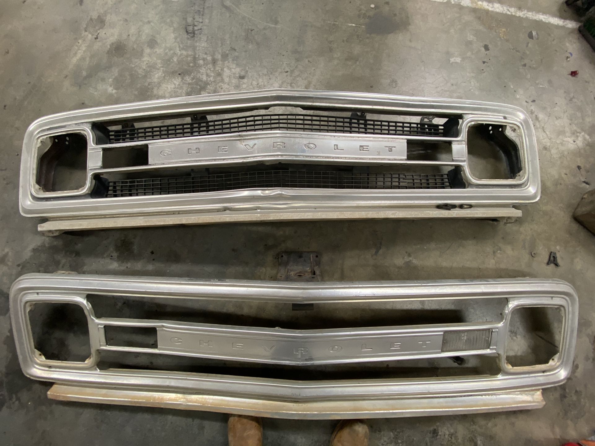 Chevy c10 grille