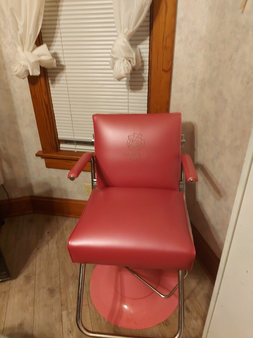 Pink Mary Kay Salon Chair