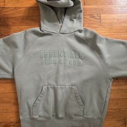 Men’s Essentials Hoodie 