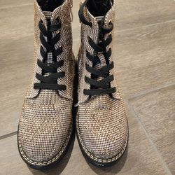 Girls Gold Boots - Size 4 Kurt Geiger