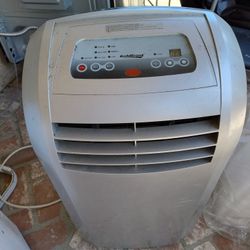 Portable Air Conditioner Cools 400 Sqf